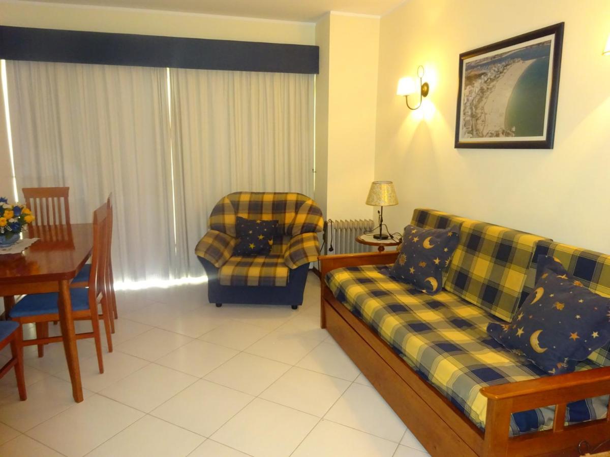 Apartamento T1 Com Piscina E Vista Mar - Praia Da Rocha פורטימאו מראה חיצוני תמונה