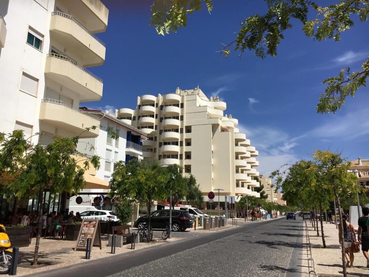 Apartamento T1 Com Piscina E Vista Mar - Praia Da Rocha פורטימאו מראה חיצוני תמונה