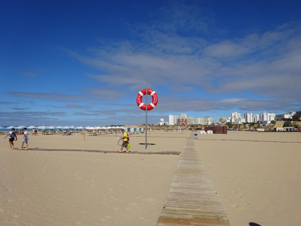 Apartamento T1 Com Piscina E Vista Mar - Praia Da Rocha פורטימאו מראה חיצוני תמונה